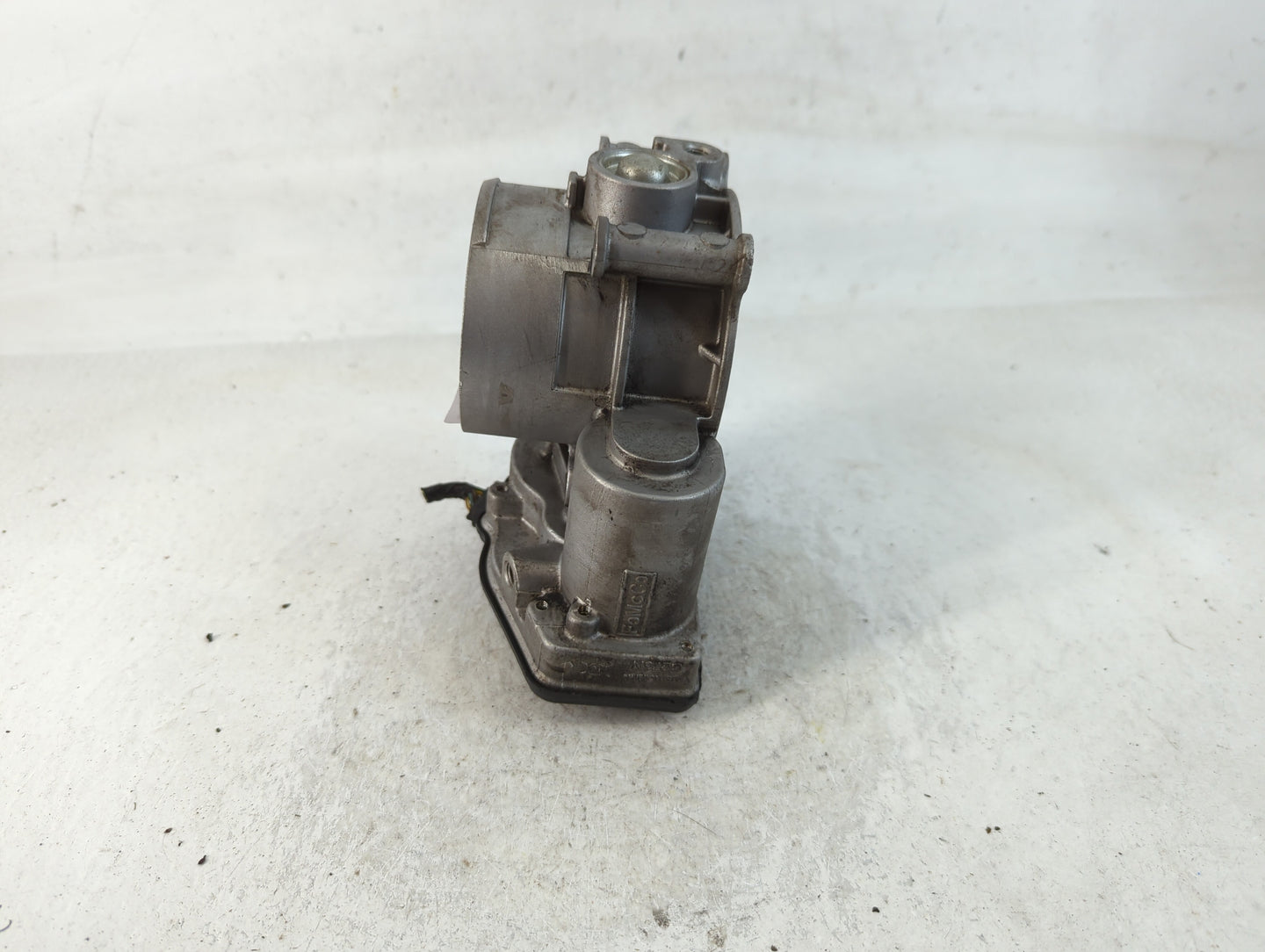 2011-2018 Ford Edge Throttle Body P/N:AT4E-ED Fits Fits 2011 2012 2013 2014 2015 2016 2017 2018 2019 OEM Used Auto Parts - O