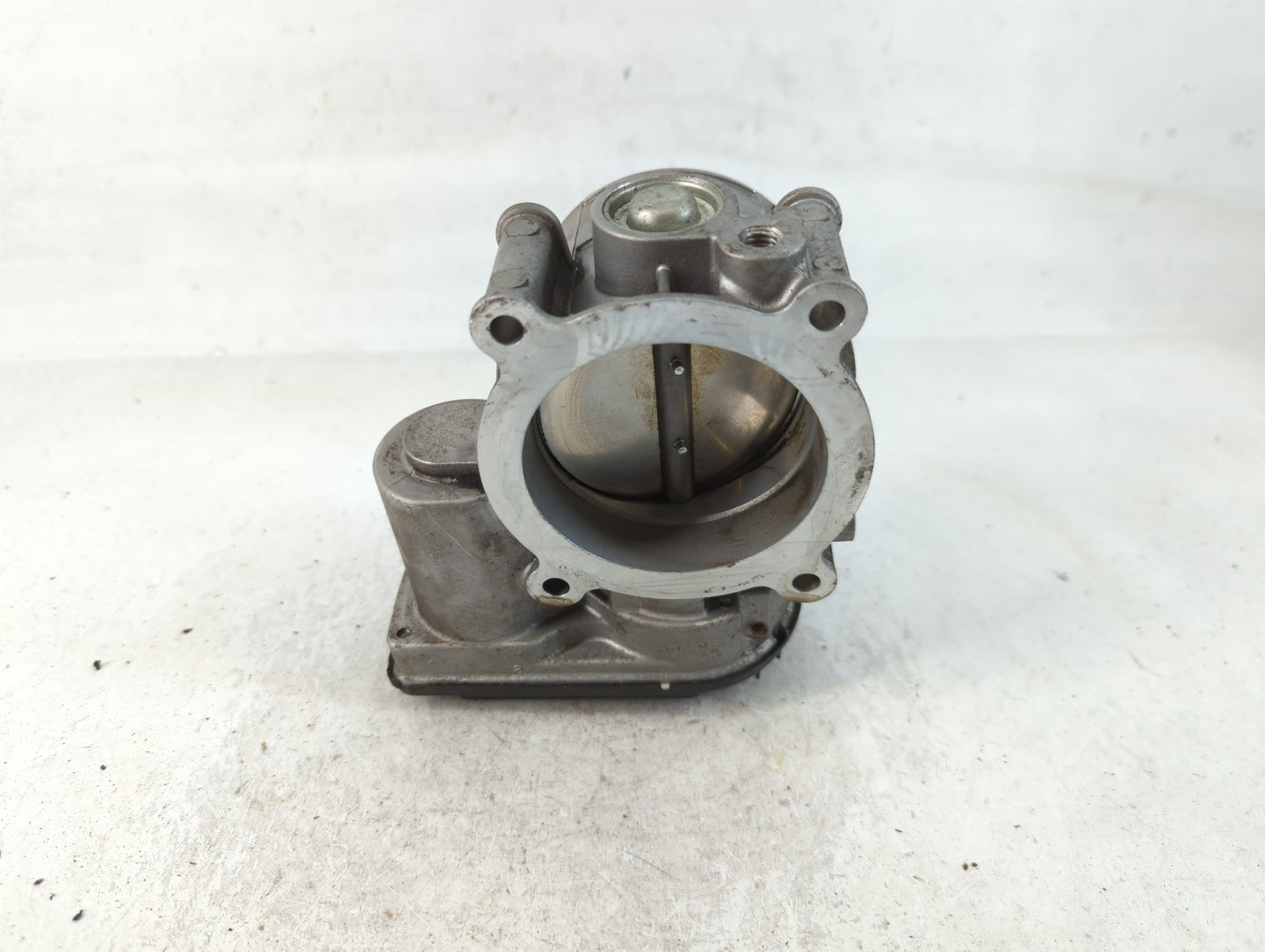2011-2018 Ford Edge Throttle Body P/N:AT4E-ED Fits Fits 2011 2012 2013 2014 2015 2016 2017 2018 2019 OEM Used Auto Parts - O