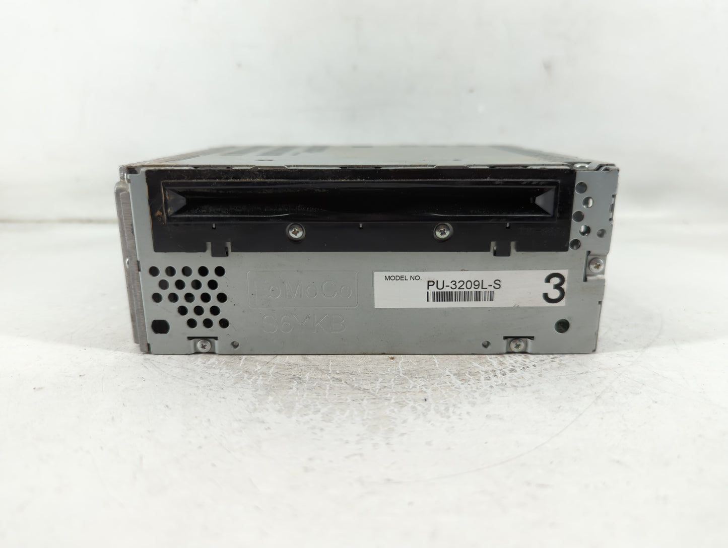 2011 Ford Edge Radio AM FM Cd Player Receiver Replacement P/N:BT4T-19C107-FB Fits OEM Used Auto Parts - Oemusedautoparts1.co