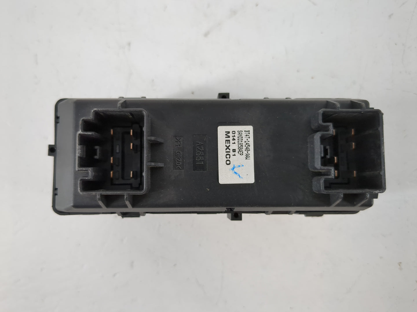 2011-2014 Ford Edge Master Power Window Switch Replacement Driver Side Left P/N:BT4T-14540-AAW Fits Fits 2011 2012 2013 2014