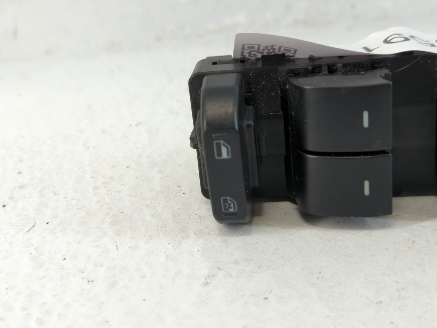 2008-2012 Ford Escape Master Power Window Switch Replacement Driver Side Left P/N:8L8T-14540-ACW Fits OEM Used Auto Parts - 