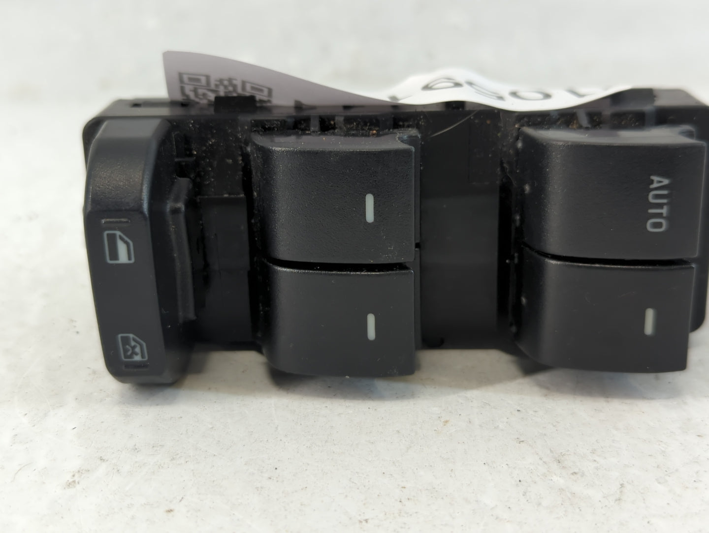 2008-2012 Ford Escape Master Power Window Switch Replacement Driver Side Left P/N:8L8T-14540-ACW Fits OEM Used Auto Parts - 