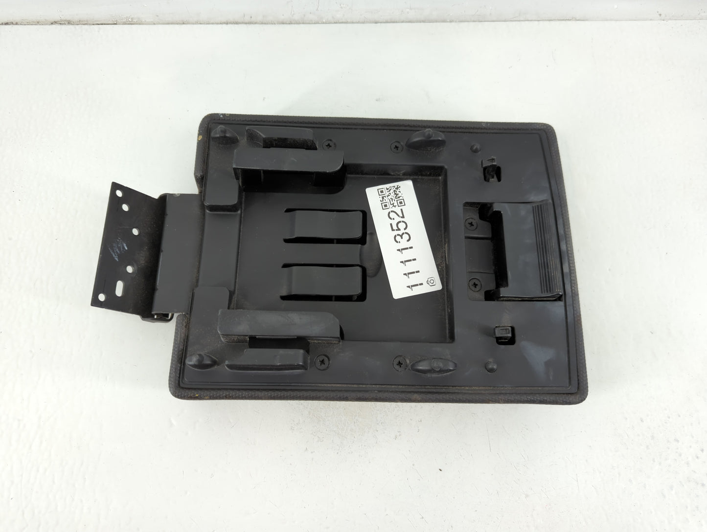 2009-2012 Ford Escape Center Console Armrest Cover Lid P/N:W0222A Fits Fits 2009 2010 2011 2012 OEM Used Auto Parts - Oemuse