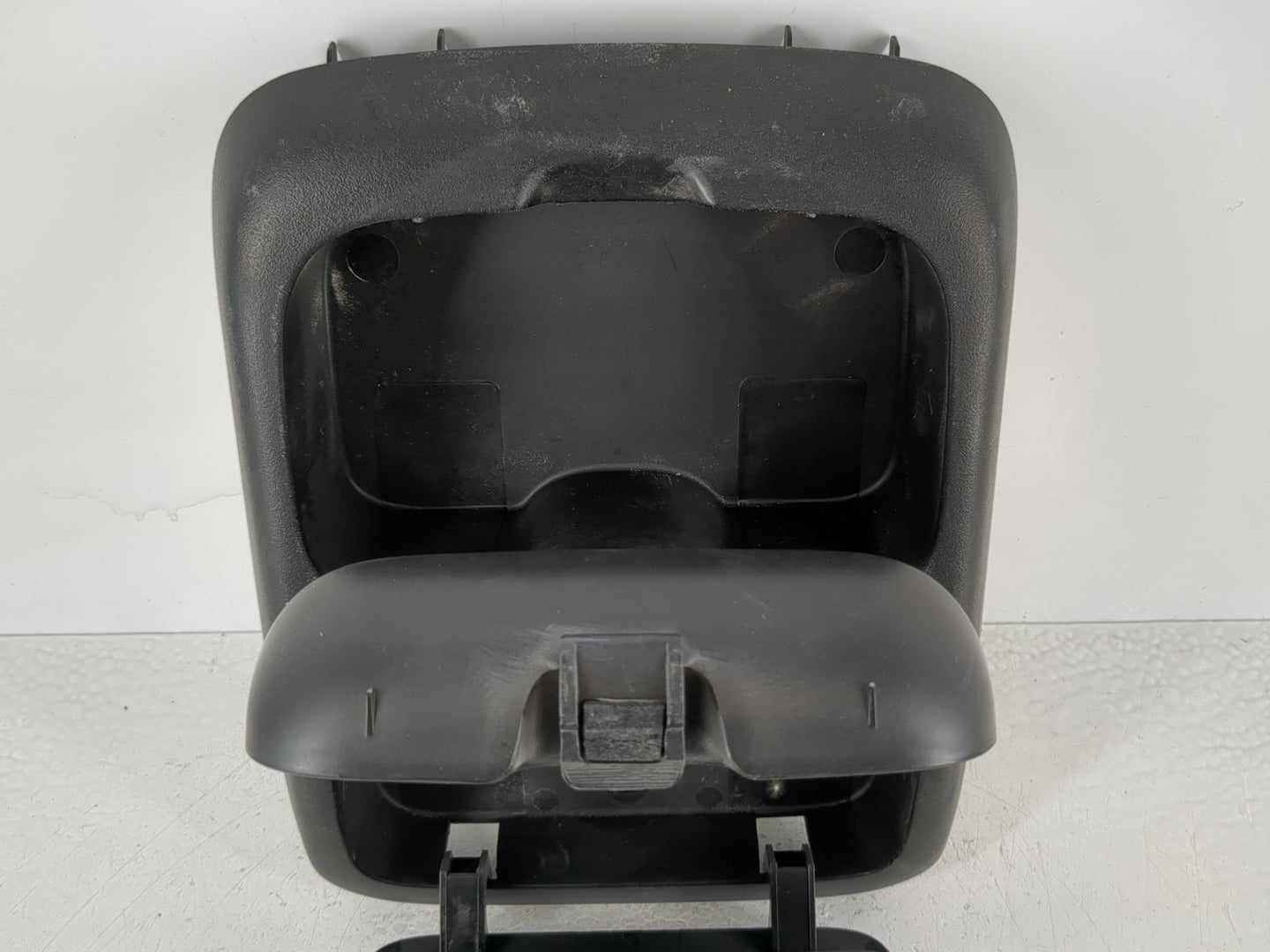 2011 Ford Escape Overhead Roof Console - Oemusedautoparts1.com