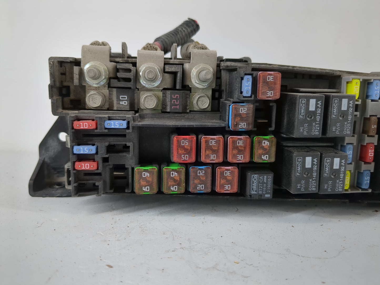 2011-2012 Ford Escape Fusebox Fuse Box Panel Relay Module P/N:9L8T-14A003-BB Fits Fits 2011 2012 OEM Used Auto Parts - Oemus