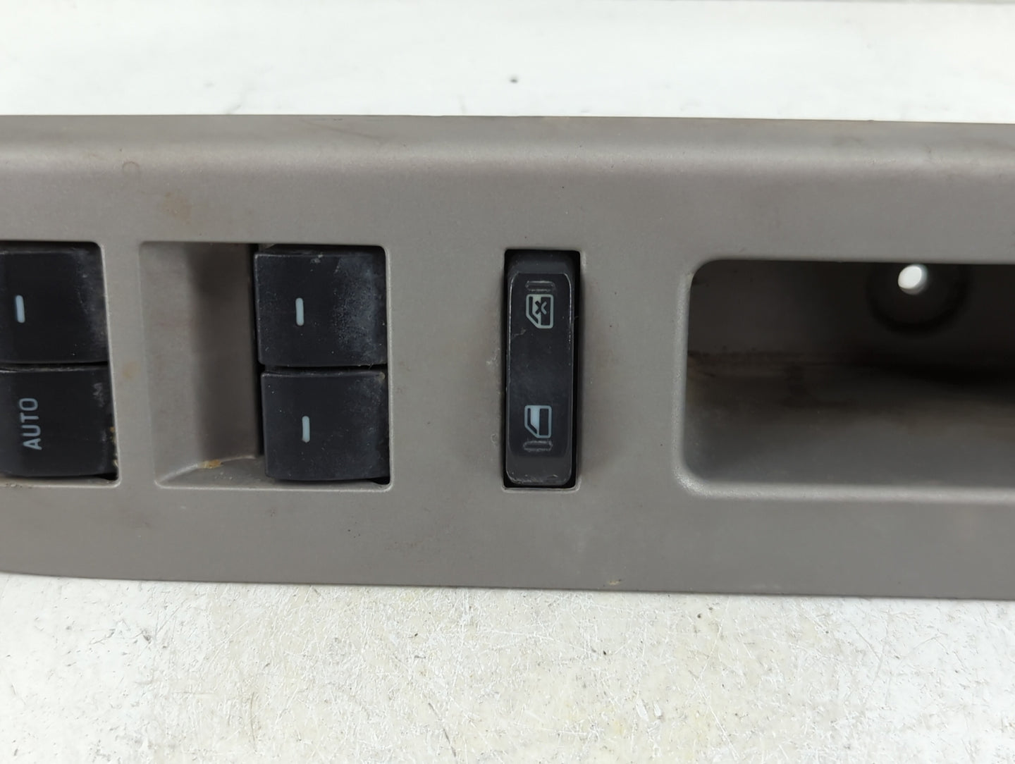 2008-2012 Ford Escape Master Power Window Switch Replacement Driver Side Left P/N:8L8T-14540-ACW Fits OEM Used Auto Parts - 