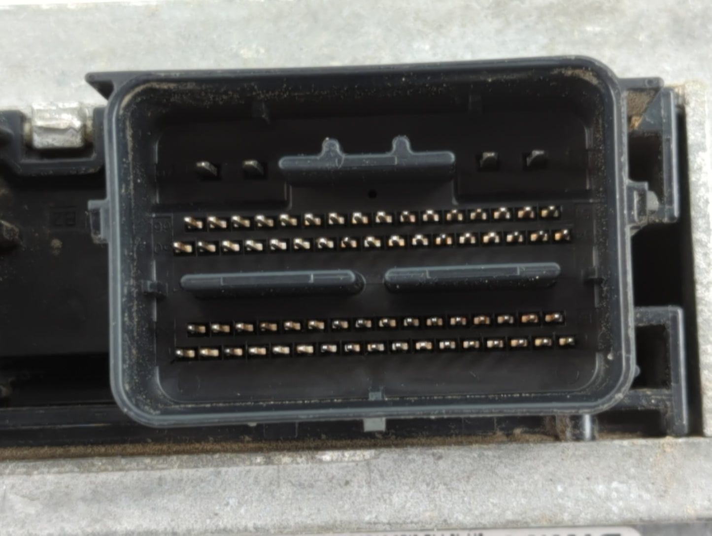 2011 Ford Escape PCM Engine Control Computer ECU ECM PCU OEM P/N:9L8A-12B684-KA AL8A-12A650-AME Fits OEM Used Auto Parts - O