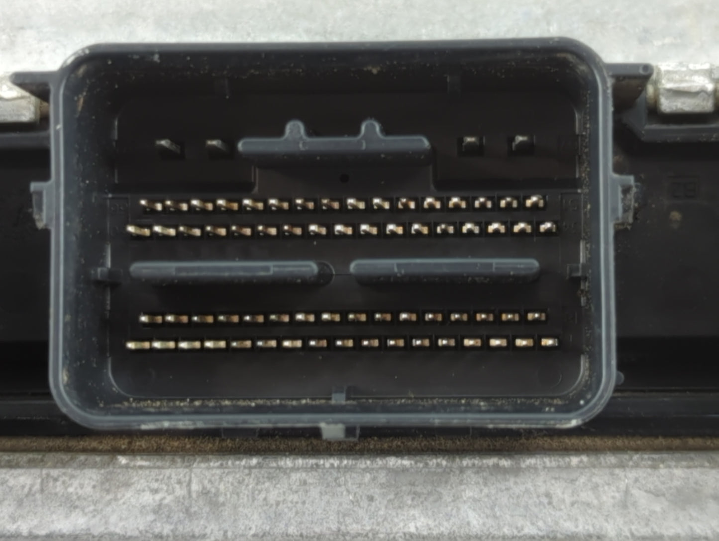 2011 Ford Escape PCM Engine Control Computer ECU ECM PCU OEM P/N:9L8A-12B684-KA AL8A-12A650-AME Fits OEM Used Auto Parts - O