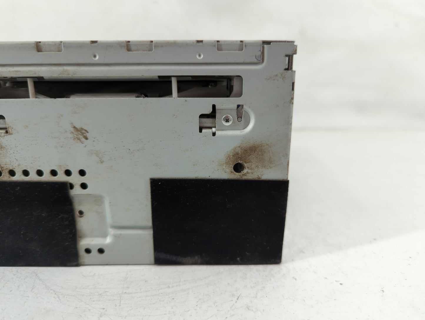 2011-2012 Ford Escape Radio AM FM Cd Player Receiver Replacement P/N:BL8T-19C107-AA Fits Fits 2011 2012 OEM Used Auto Parts 