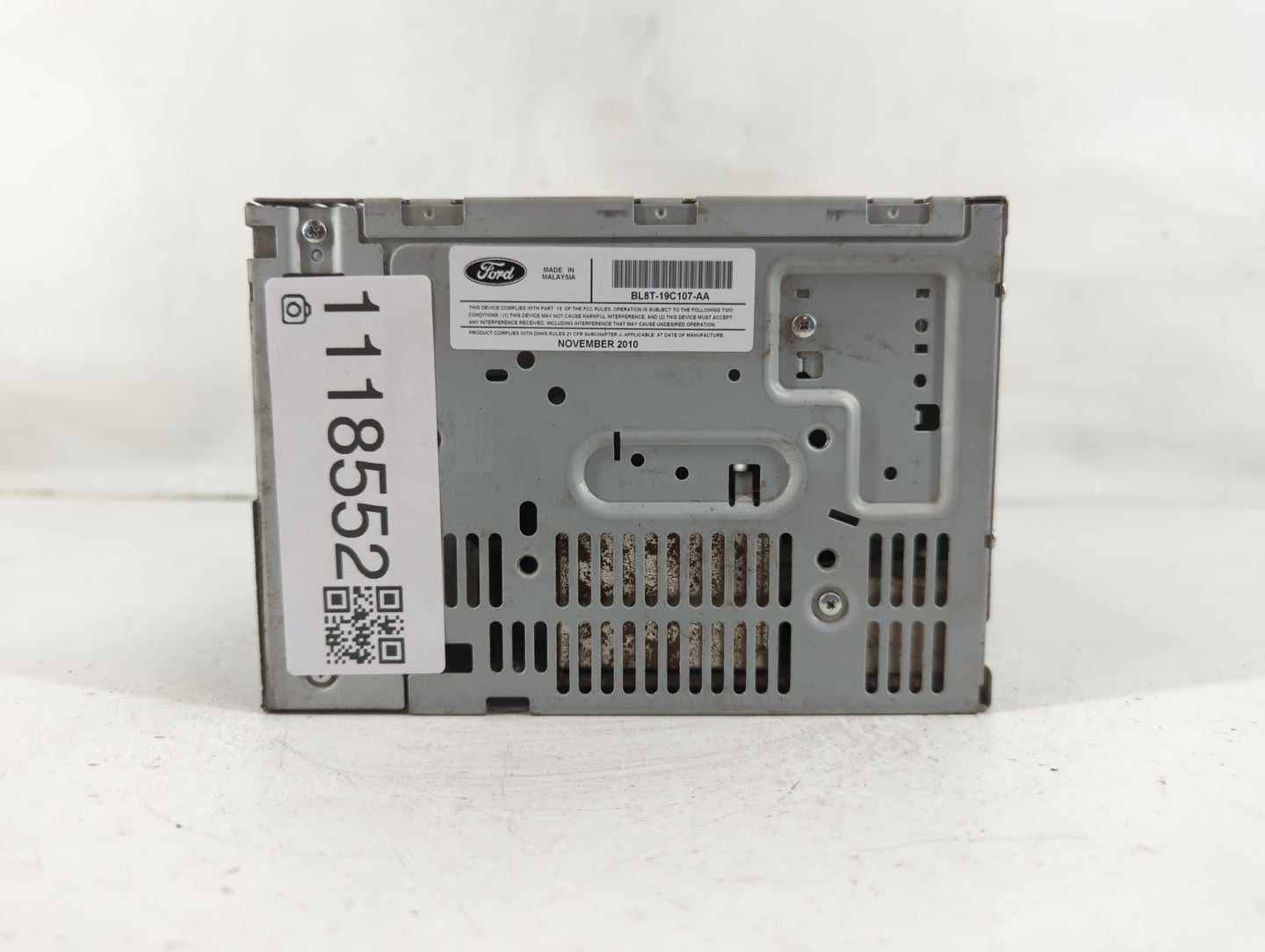 2011-2012 Ford Escape Radio AM FM Cd Player Receiver Replacement P/N:BL8T-19C107-AA Fits Fits 2011 2012 OEM Used Auto Parts 