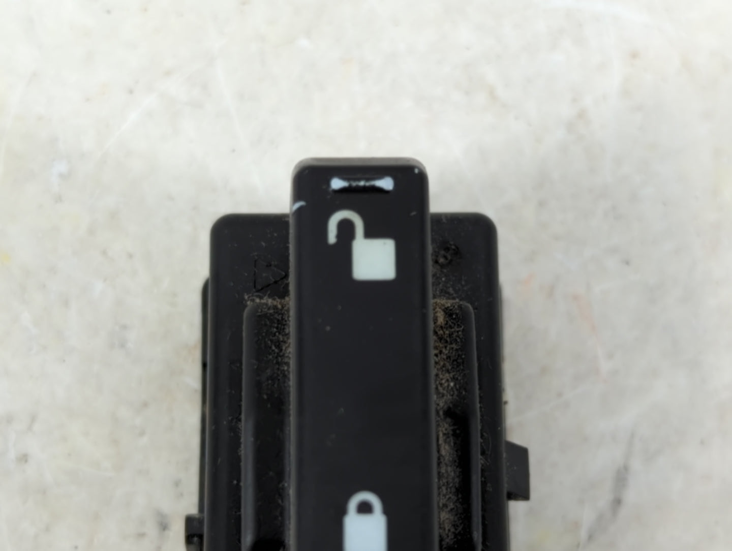 2008-2012 Ford Escape Master Power Window Switch Replacement Driver Side Left P/N:101014D Fits OEM Used Auto Parts - Oemused