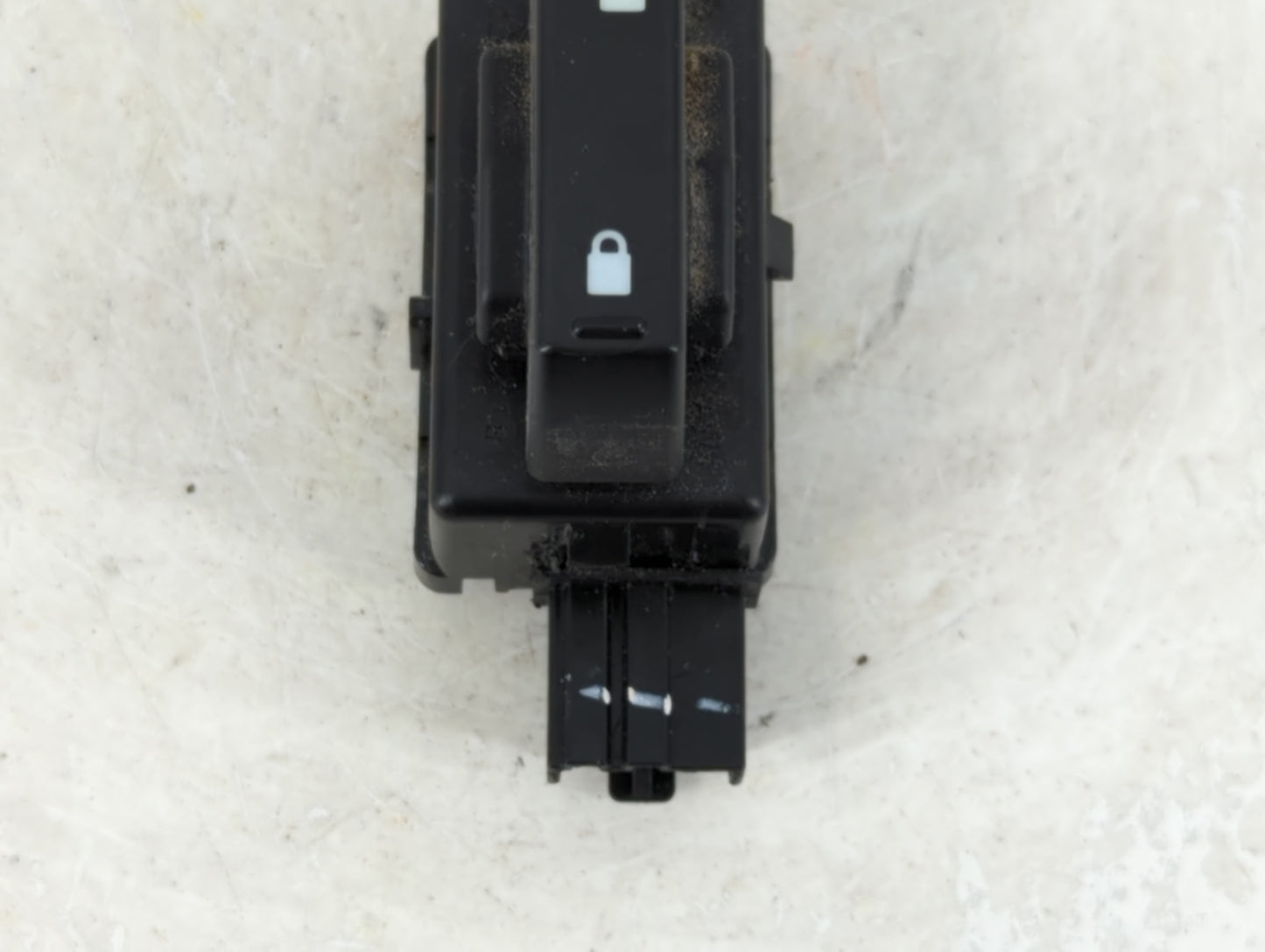 2008-2012 Ford Escape Master Power Window Switch Replacement Driver Side Left P/N:101014D Fits OEM Used Auto Parts - Oemused