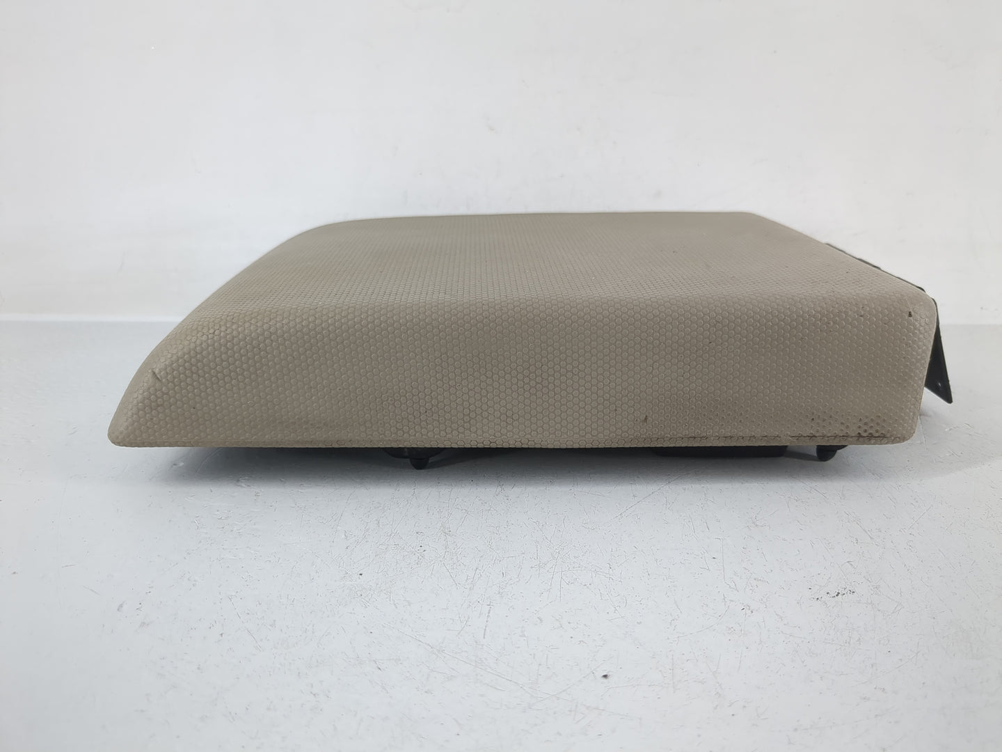 2009-2012 Ford Escape Center Console Armrest Cover Lid P/N:KF3036A001 Fits Fits 2009 2010 2011 2012 OEM Used Auto Parts - Oe
