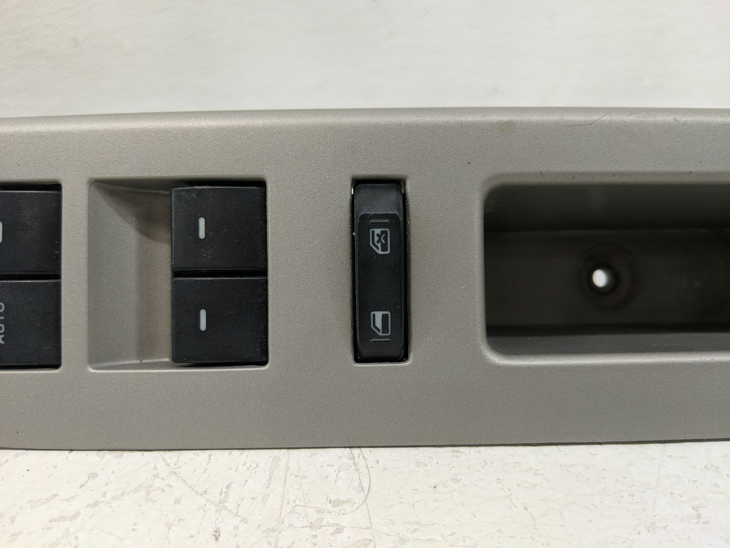 2008-2012 Ford Escape Master Power Window Switch Replacement Driver Side Left P/N:8L8T-14540-ACW Fits OEM Used Auto Parts - 