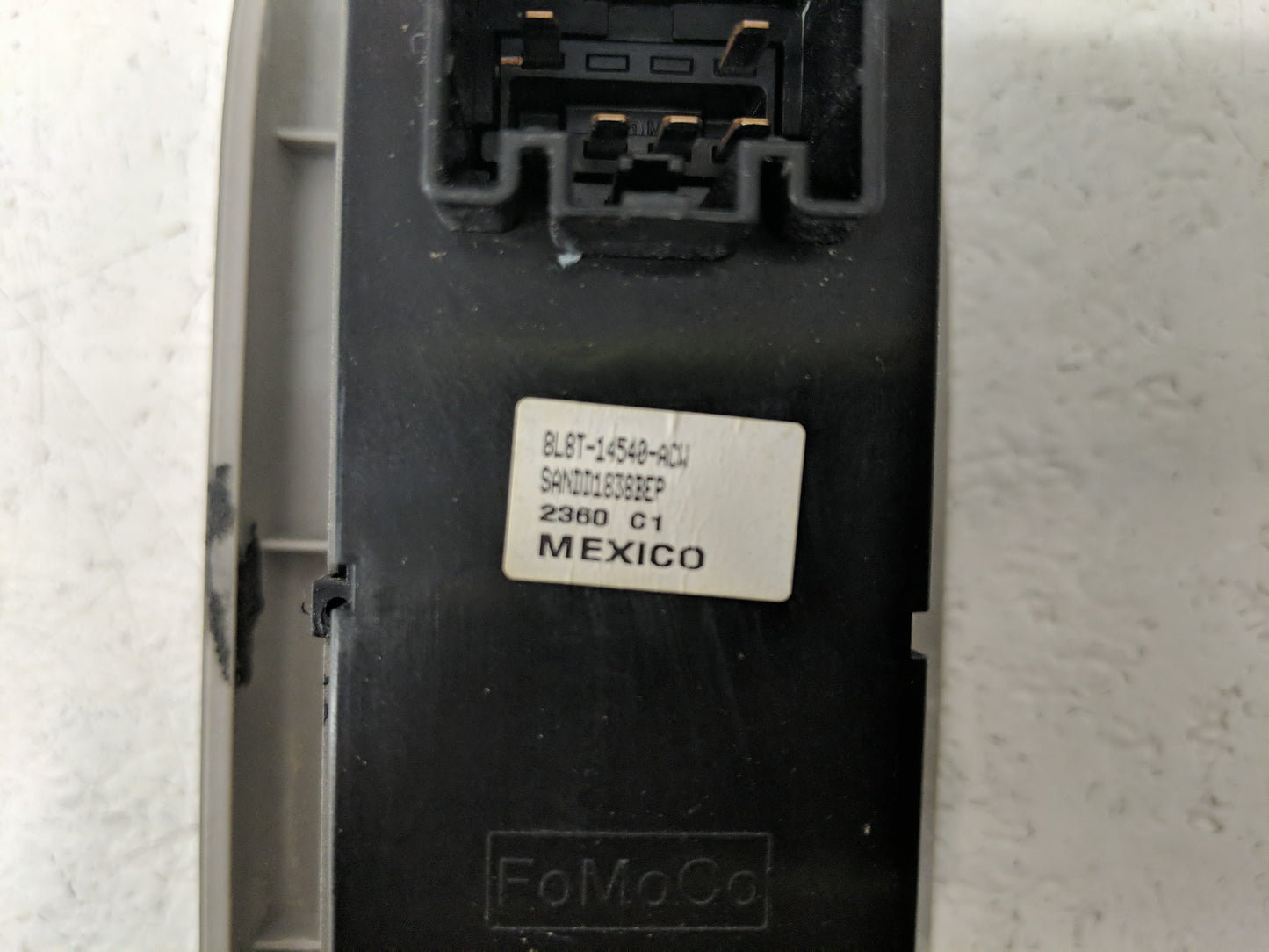 2008-2012 Ford Escape Master Power Window Switch Replacement Driver Side Left P/N:8L8T-14540-ACW Fits OEM Used Auto Parts - 