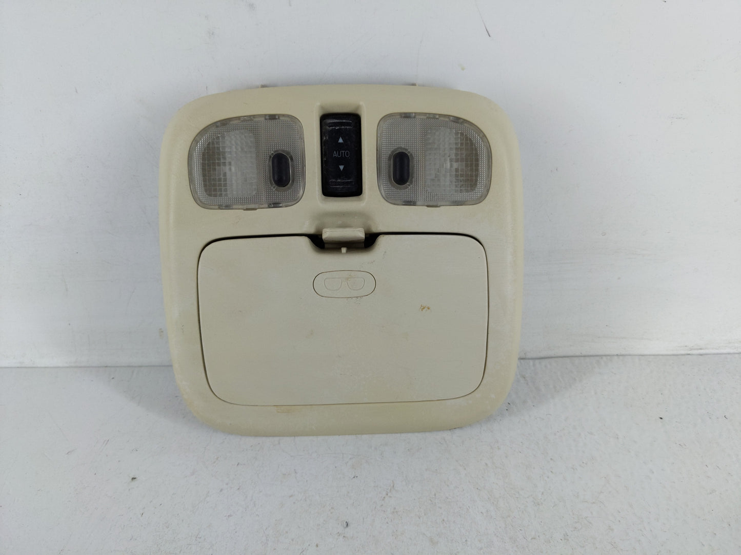 2011 Ford Escape Overhead Roof Console - Oemusedautoparts1.com