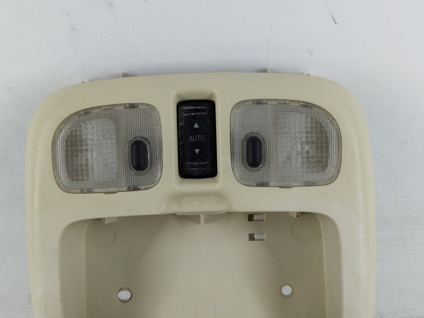 2011 Ford Escape Overhead Roof Console - Oemusedautoparts1.com