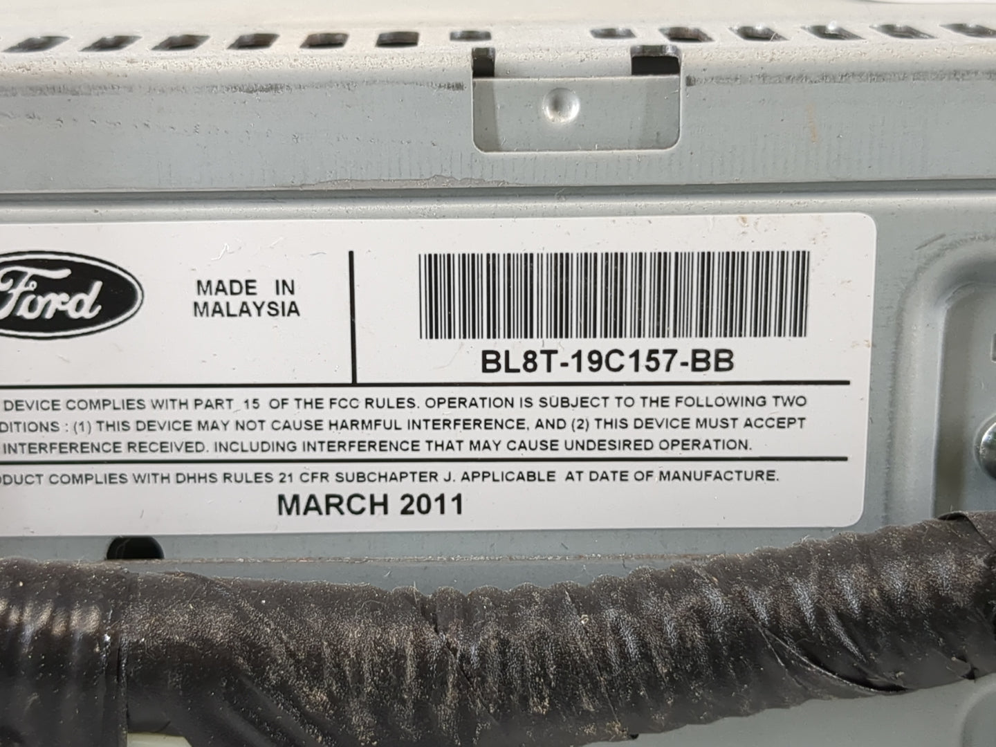 2011-2012 Ford Escape Radio AM FM Cd Player Receiver Replacement P/N:BL8T-19C157-BB Fits Fits 2011 2012 OEM Used Auto Parts 