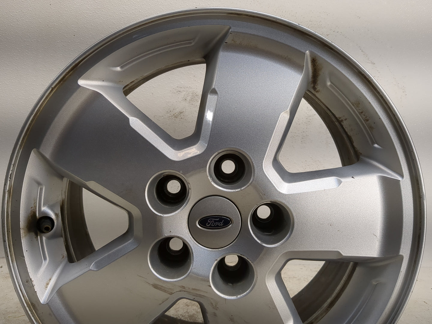 2008-2012 Ford Escape Oem Wheel Rim - Oemusedautoparts1.com