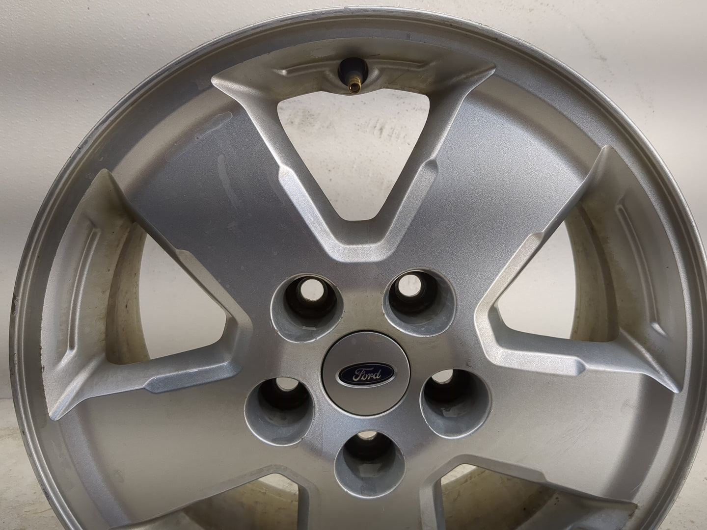 2008-2012 Ford Escape Oem Wheel Rim - Oemusedautoparts1.com