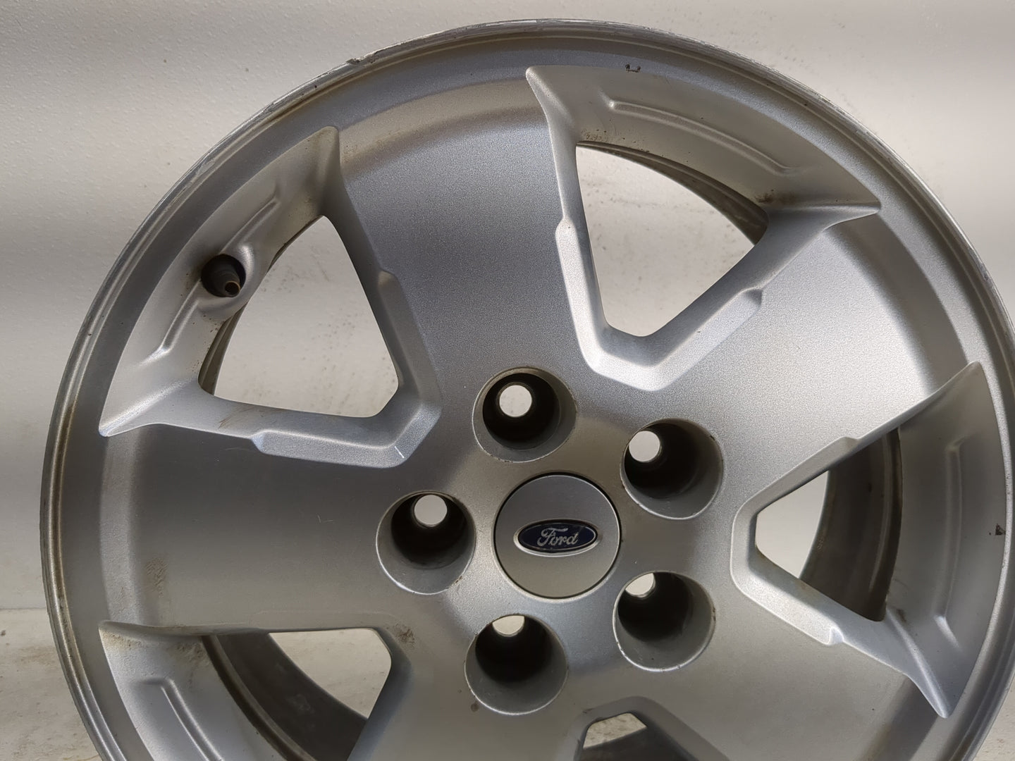 2008-2012 Ford Escape Oem Wheel Rim - Oemusedautoparts1.com