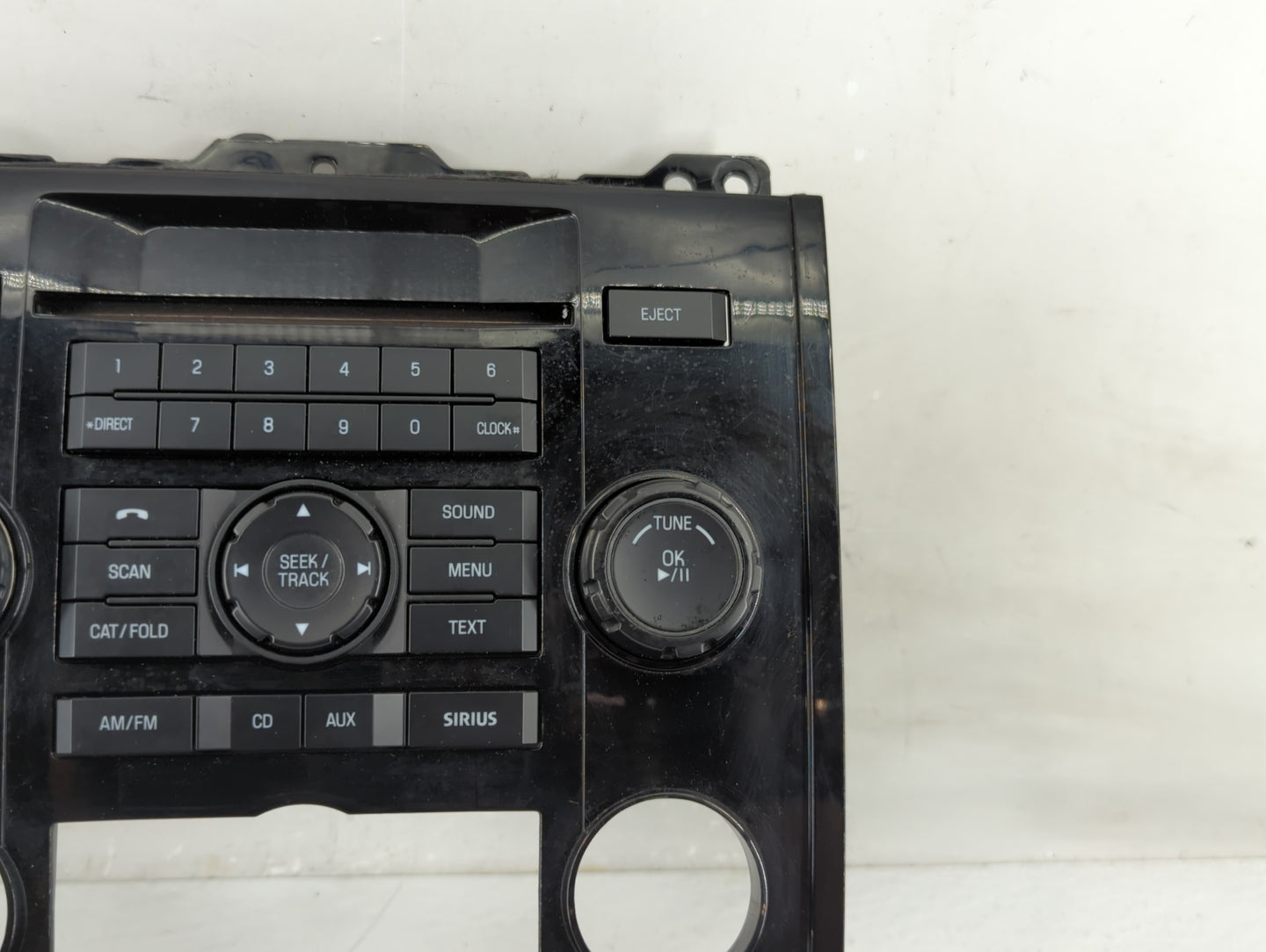 2009-2012 Ford Escape Radio AM FM Cd Player Receiver Replacement P/N:PL8T-18A802-BB Fits Fits 2009 2010 2011 2012 OEM Used A