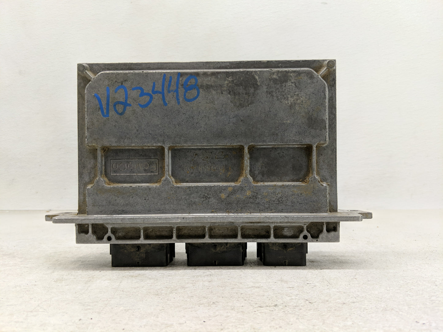 2011 Ford Escape PCM Engine Control Computer ECU ECM PCU OEM P/N:6LXNHYNS00 Fits OEM Used Auto Parts - Oemusedautoparts1.com