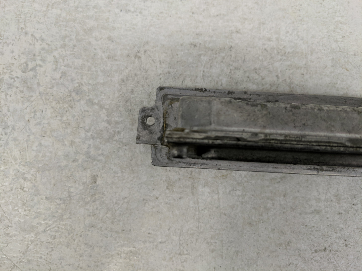 2011 Ford Escape PCM Engine Control Computer ECU ECM PCU OEM P/N:6LXNHYNS00 Fits OEM Used Auto Parts - Oemusedautoparts1.com
