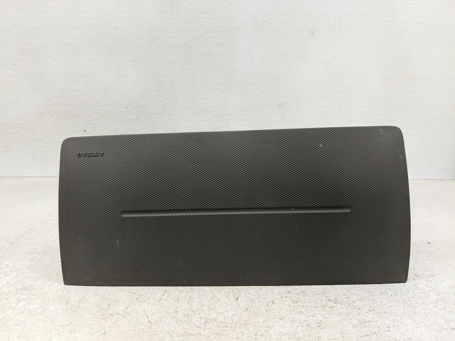 2011 Ford Escape Air Bag Passenger Right Dashboard OEM P/N:253-00620 Fits OEM Used Auto Parts - Oemusedautoparts1.com