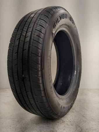 compare product Used Tire 225/65R17 ARIZONIAN SILVER EDITION ALL SEASON 102T - 10/32