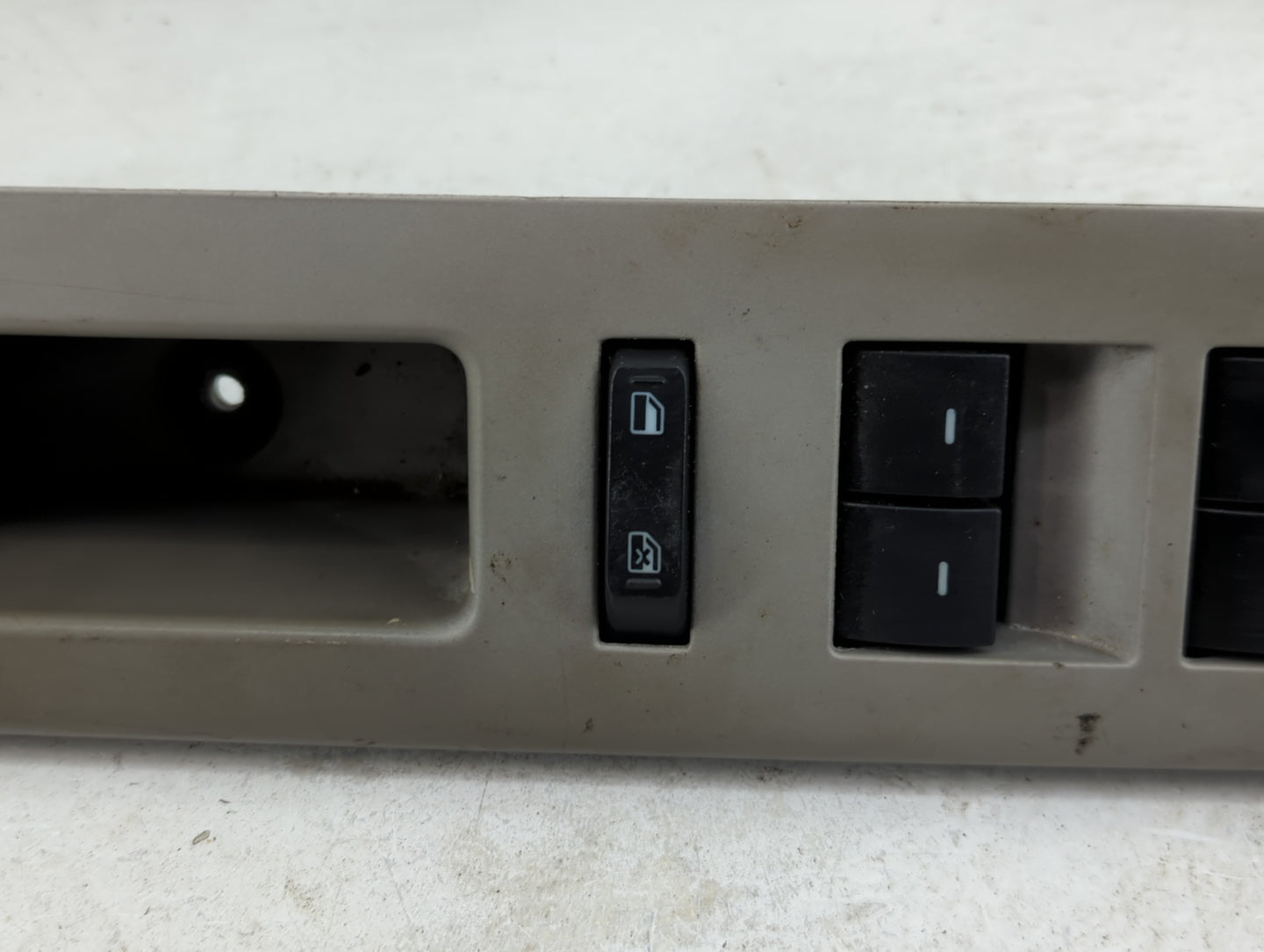 2008-2012 Ford Escape Master Power Window Switch Replacement Driver Side Left P/N:8L8T-14540-ACW Fits OEM Used Auto Parts - 