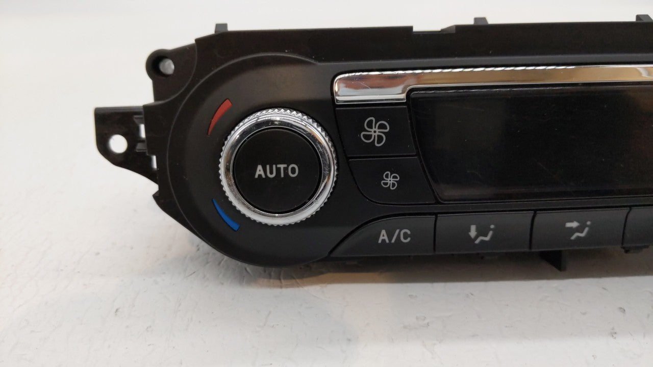 2011 Ford Escape Climate Control Module Temperature AC/Heater Replacement P/N:CJ5T-18C612-BA Fits OEM Used Auto Parts - Oemu