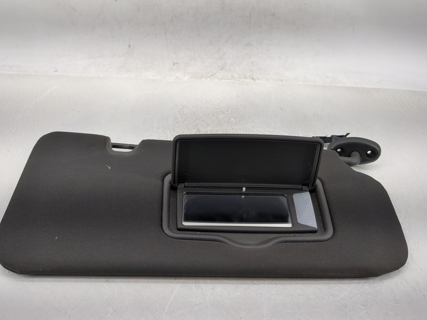 2010-2012 Ford Escape Sun Visor Shade Replacement Passenger Right Mirror Fits Fits 2010 2011 2012 OEM Used Auto Parts - Oemu