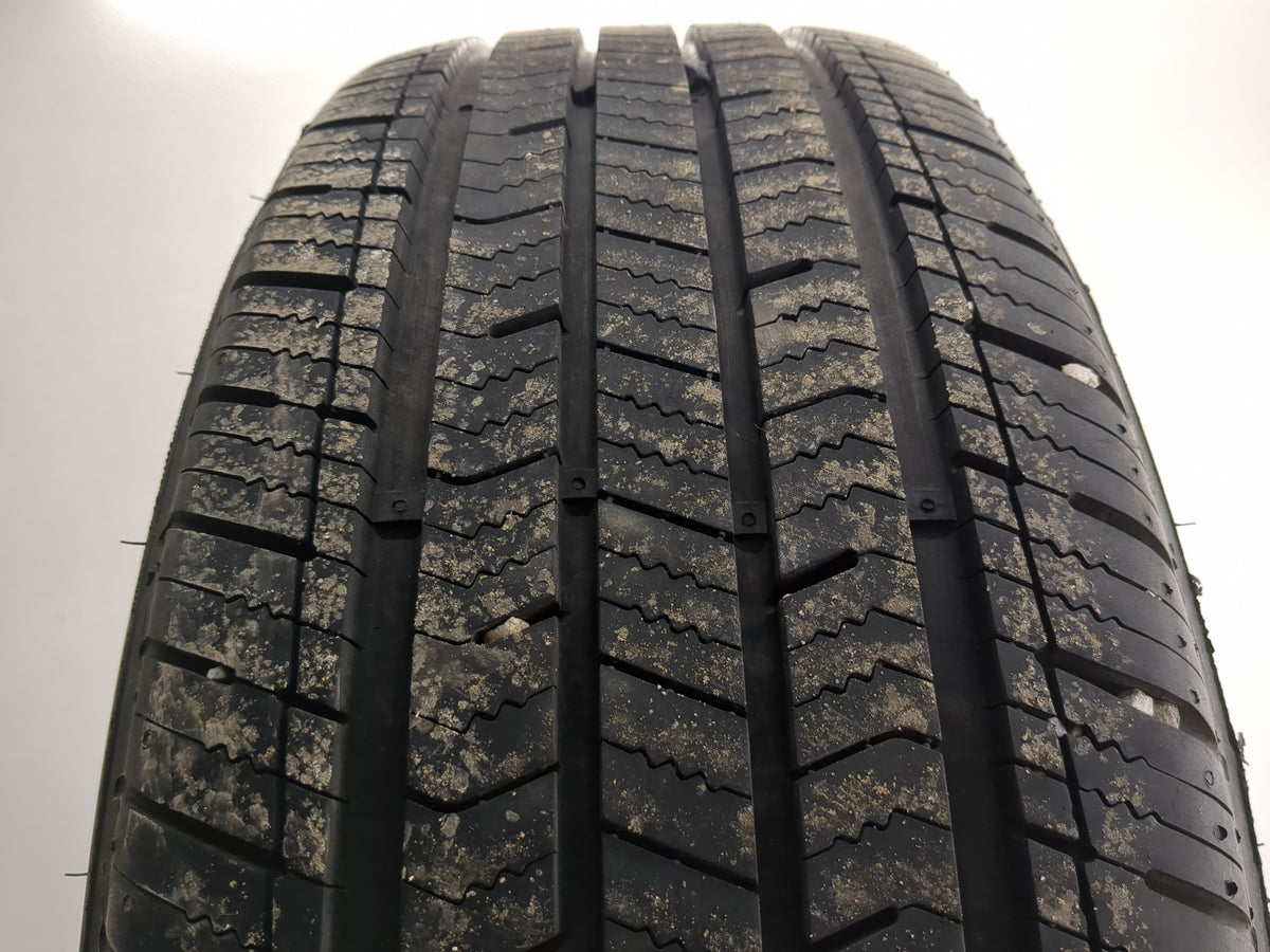 Used Tire 225/65R17 ARIZONIAN SILVER EDITION ALL SEASON 102H - 10/32 - Oemusedautoparts1.com