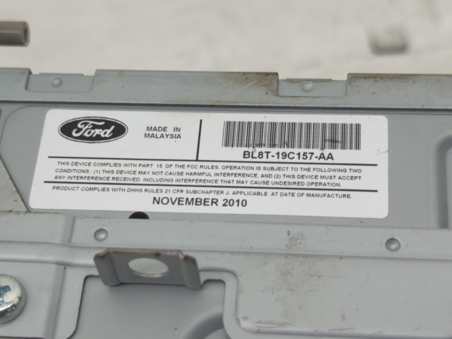 2011-2012 Ford Escape Radio AM FM Cd Player Receiver Replacement P/N:BL8T-19C157-AA Fits Fits 2011 2012 OEM Used Auto Parts 
