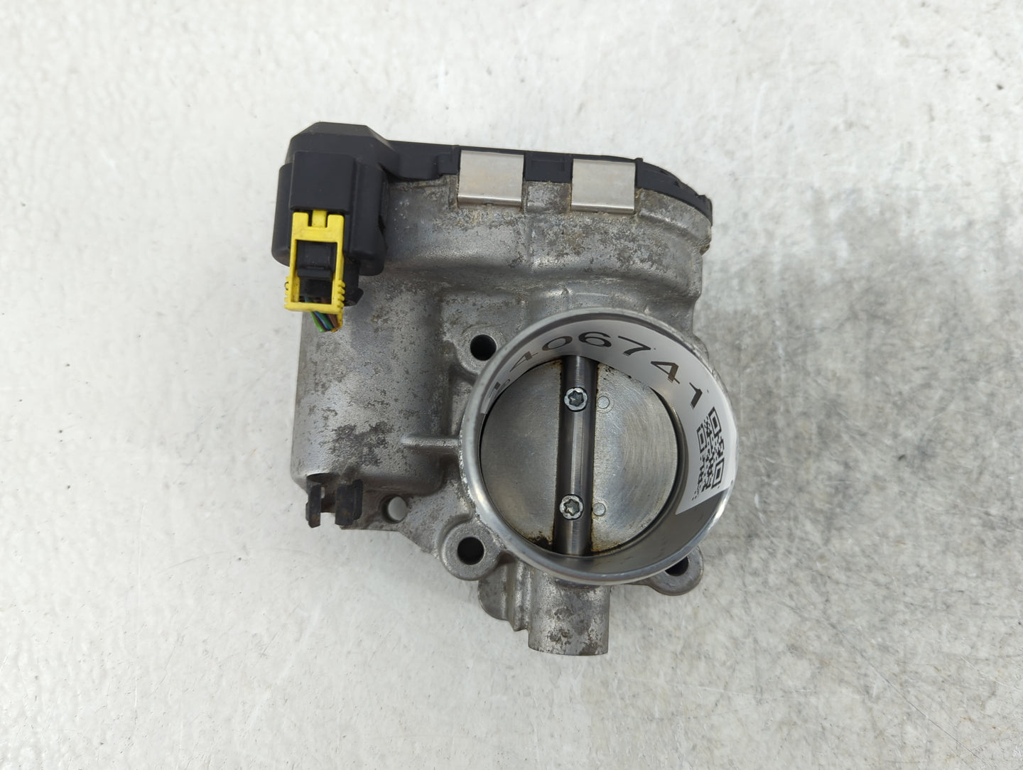 2013-2016 Ford Escape Throttle Body P/N:7S7G-9F991-CA Fits Fits 2013 2014 2015 2016 2017 2018 2019 OEM Used Auto Parts - Oem