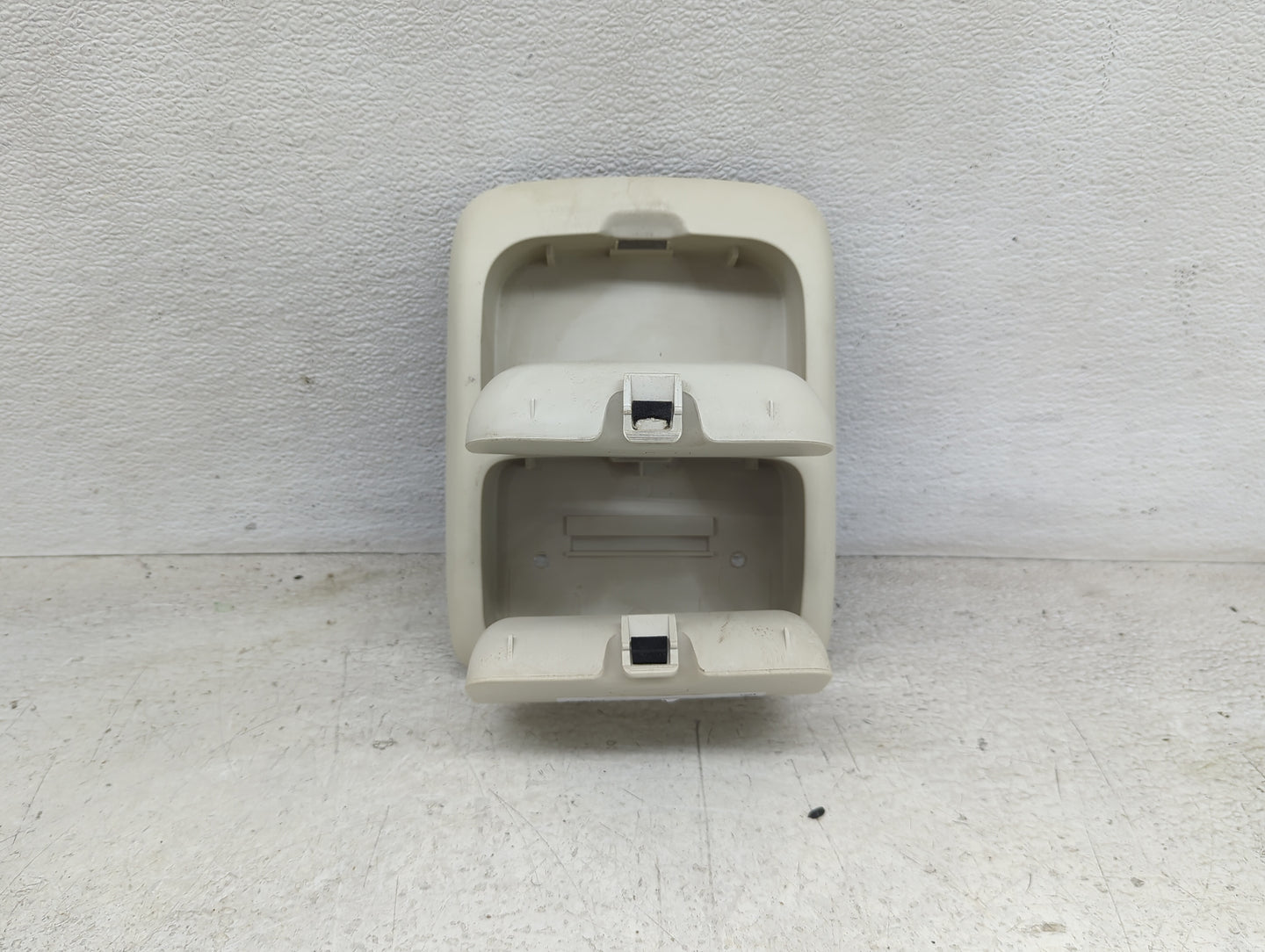 2011 Ford Escape Overhead Roof Console - Oemusedautoparts1.com