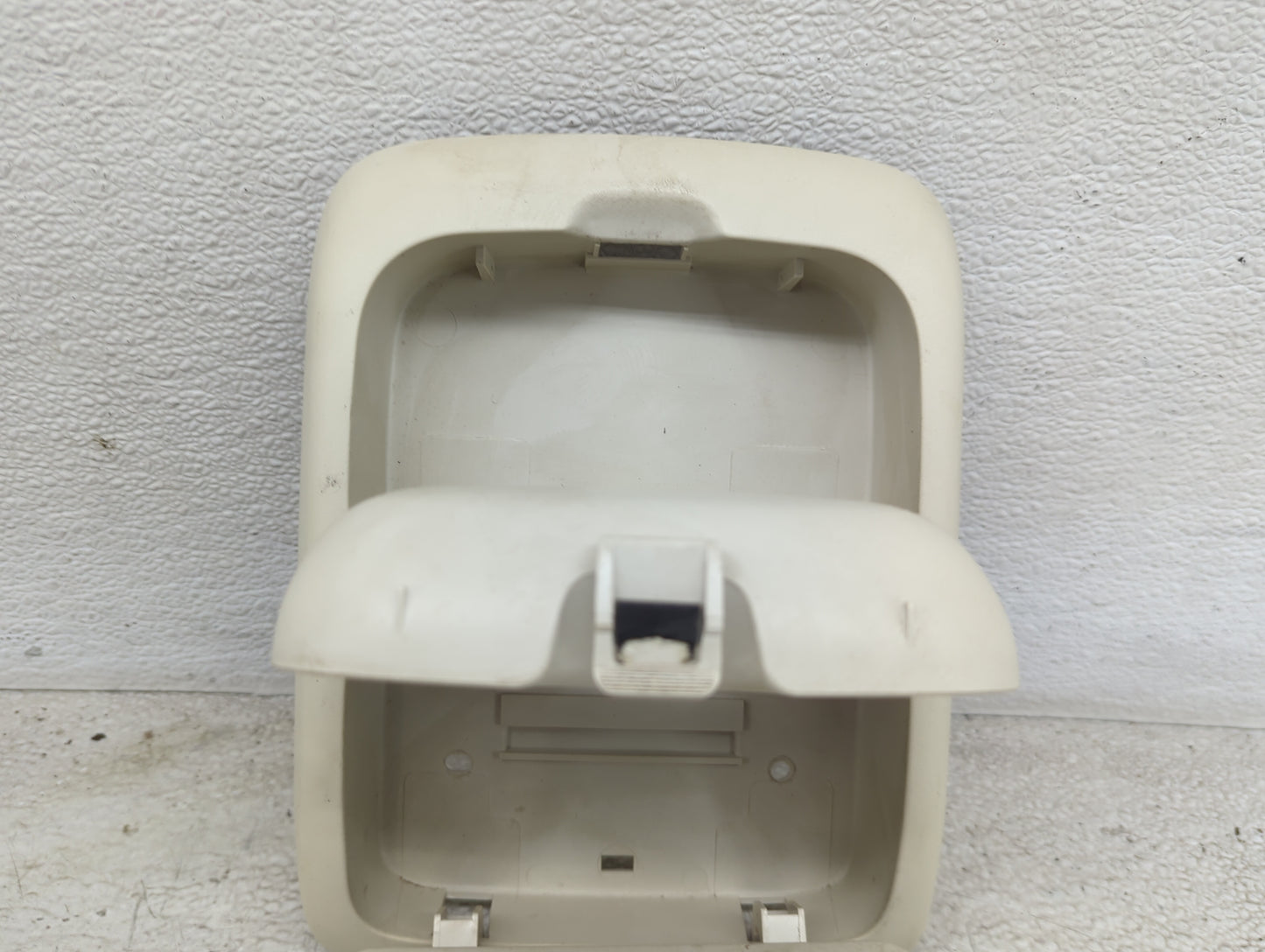 2011 Ford Escape Overhead Roof Console - Oemusedautoparts1.com