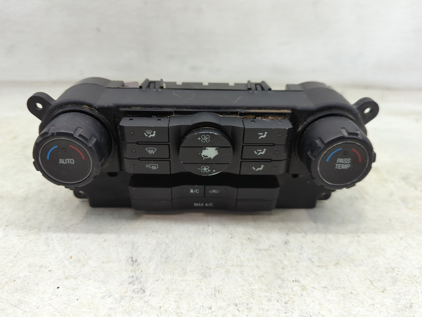 2010-2012 Ford Escape Climate Control Module Temperature AC/Heater Replacement P/N:AM64-18C612-AG Fits Fits 2010 2011 2012 O