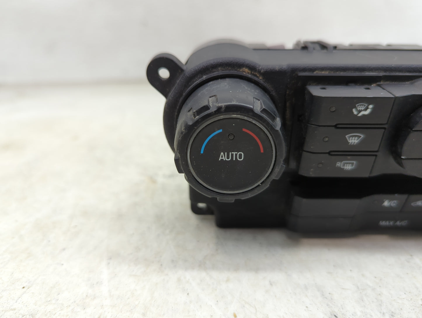 2010-2012 Ford Escape Climate Control Module Temperature AC/Heater Replacement P/N:AM64-18C612-AG Fits Fits 2010 2011 2012 O