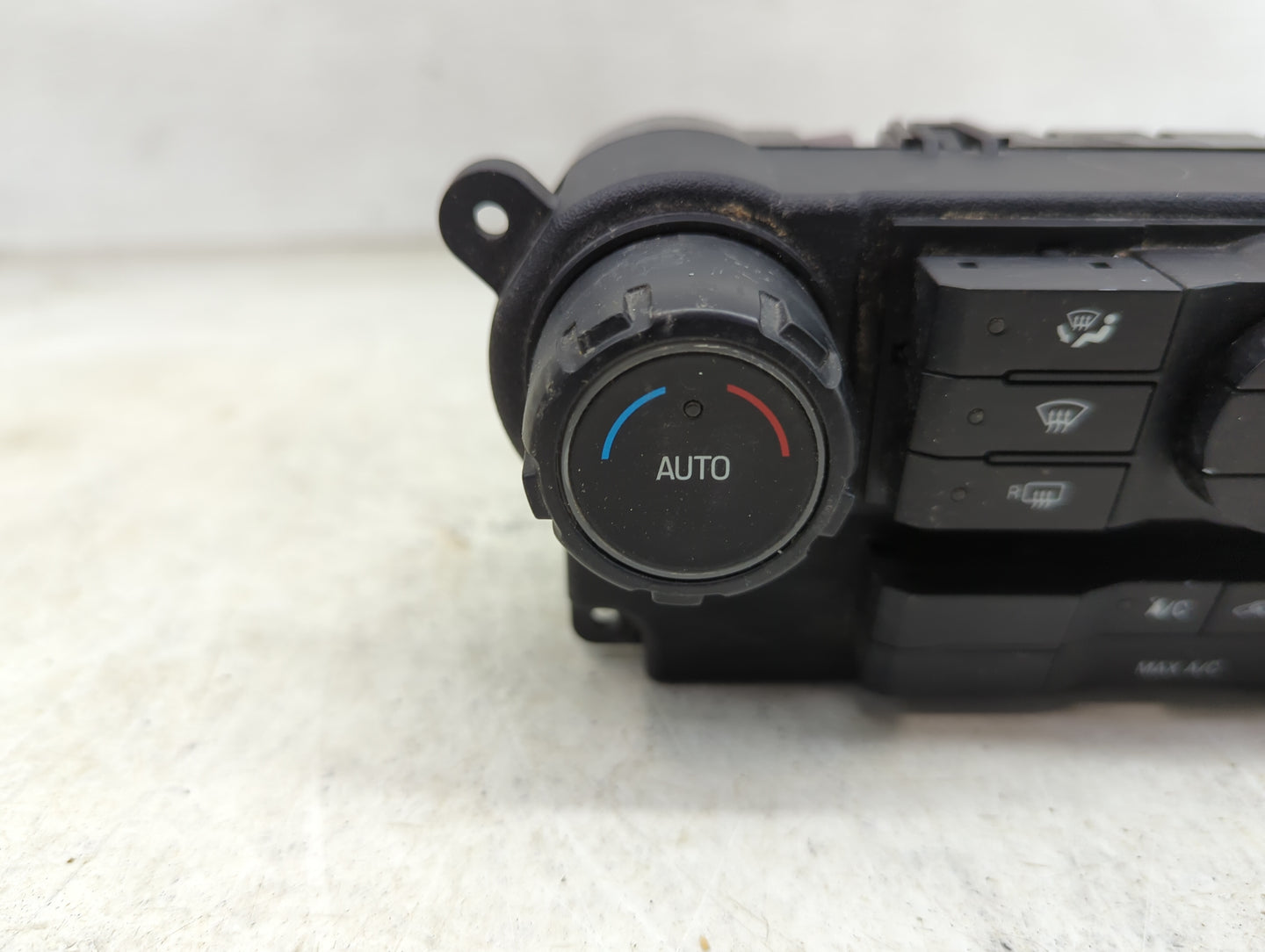 2010-2012 Ford Escape Climate Control Module Temperature AC/Heater Replacement P/N:AM64-18C612-AG Fits Fits 2010 2011 2012 O