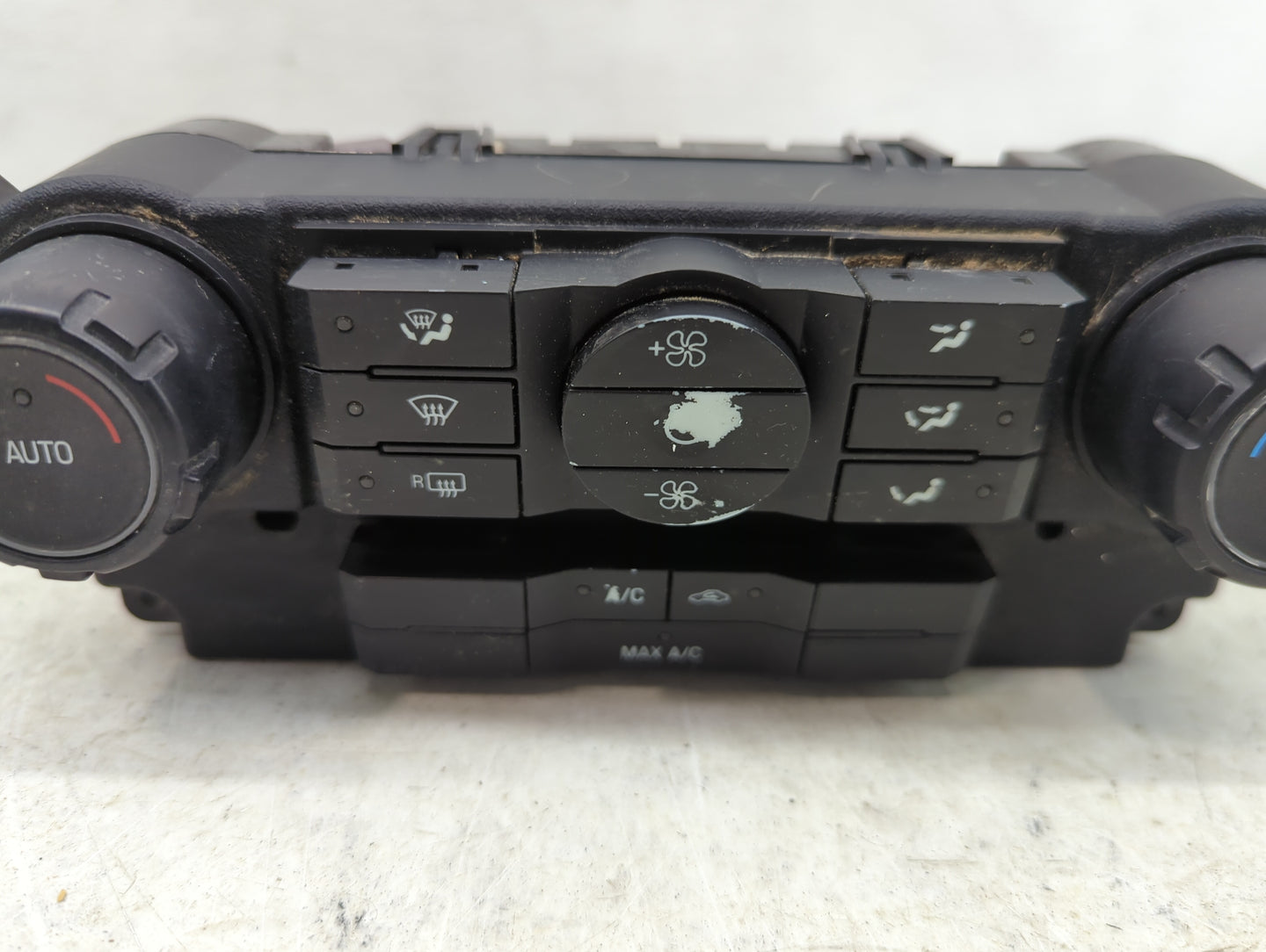 2010-2012 Ford Escape Climate Control Module Temperature AC/Heater Replacement P/N:AM64-18C612-AG Fits Fits 2010 2011 2012 O
