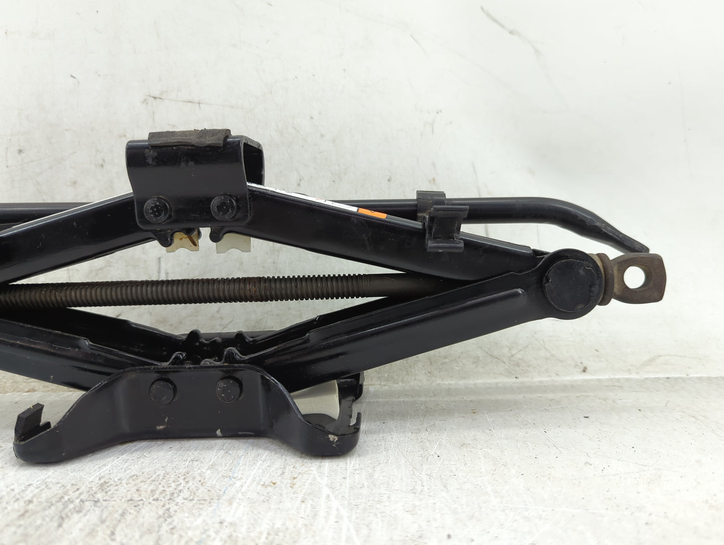 2011 Ford Escape Spare Scissor Car Jack 1431599 - Oemusedautoparts1.com