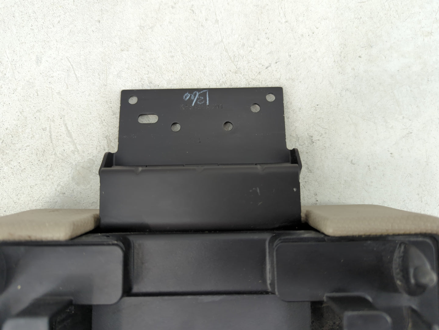 2011 Ford Escape Center Console Armrest Cover Lid Fits OEM Used Auto Parts - Oemusedautoparts1.com