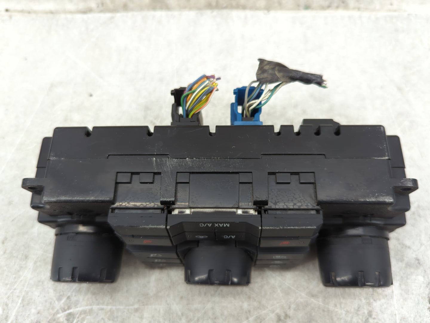 2010-2012 Ford Escape Climate Control Module Temperature AC/Heater Replacement P/N:AL84-18C612-BC Fits Fits 2010 2011 2012 O