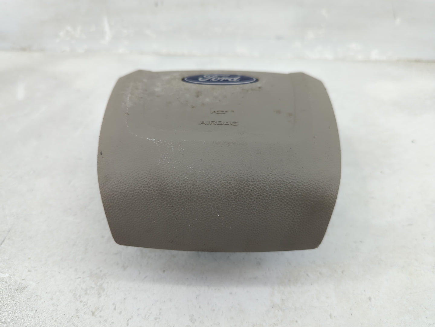 2011 Ford Escape Air Bag Driver Left Steering Wheel Mounted P/N:9L84 78043B13 AA31T3 F3771NX7EAPA Fits OEM Used Auto Parts -