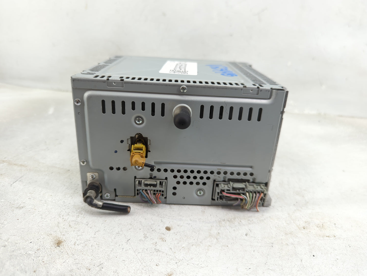 2011-2012 Ford Escape Radio AM FM Cd Player Receiver Replacement P/N:BL8T-19C157-AA Fits Fits 2011 2012 OEM Used Auto Parts 