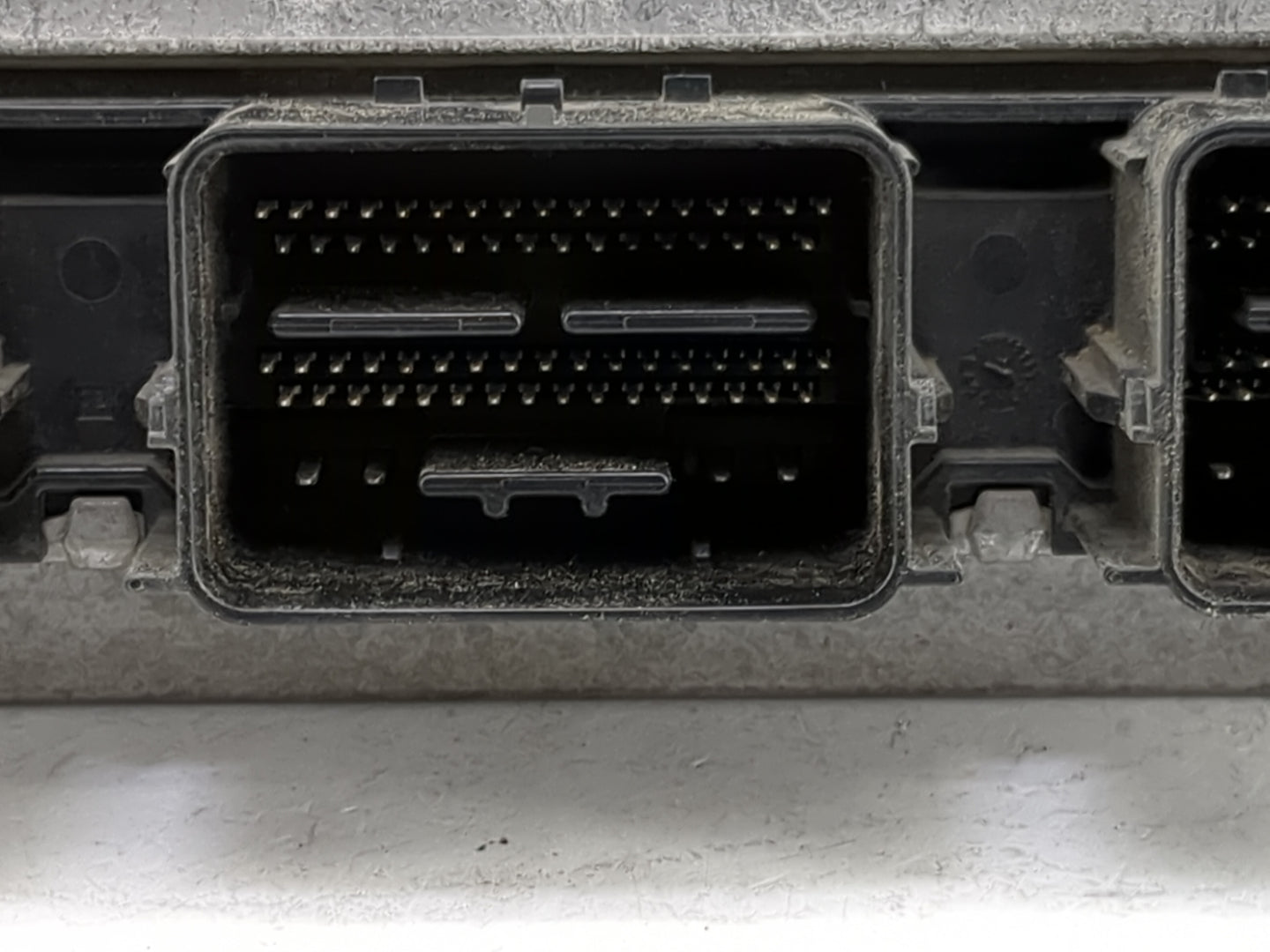 2011-2012 Ford Escape PCM Engine Control Computer ECU ECM PCU OEM P/N:AL8A-12A650-BKC BL8A-12B684-AB Fits Fits 2011 2012 OEM