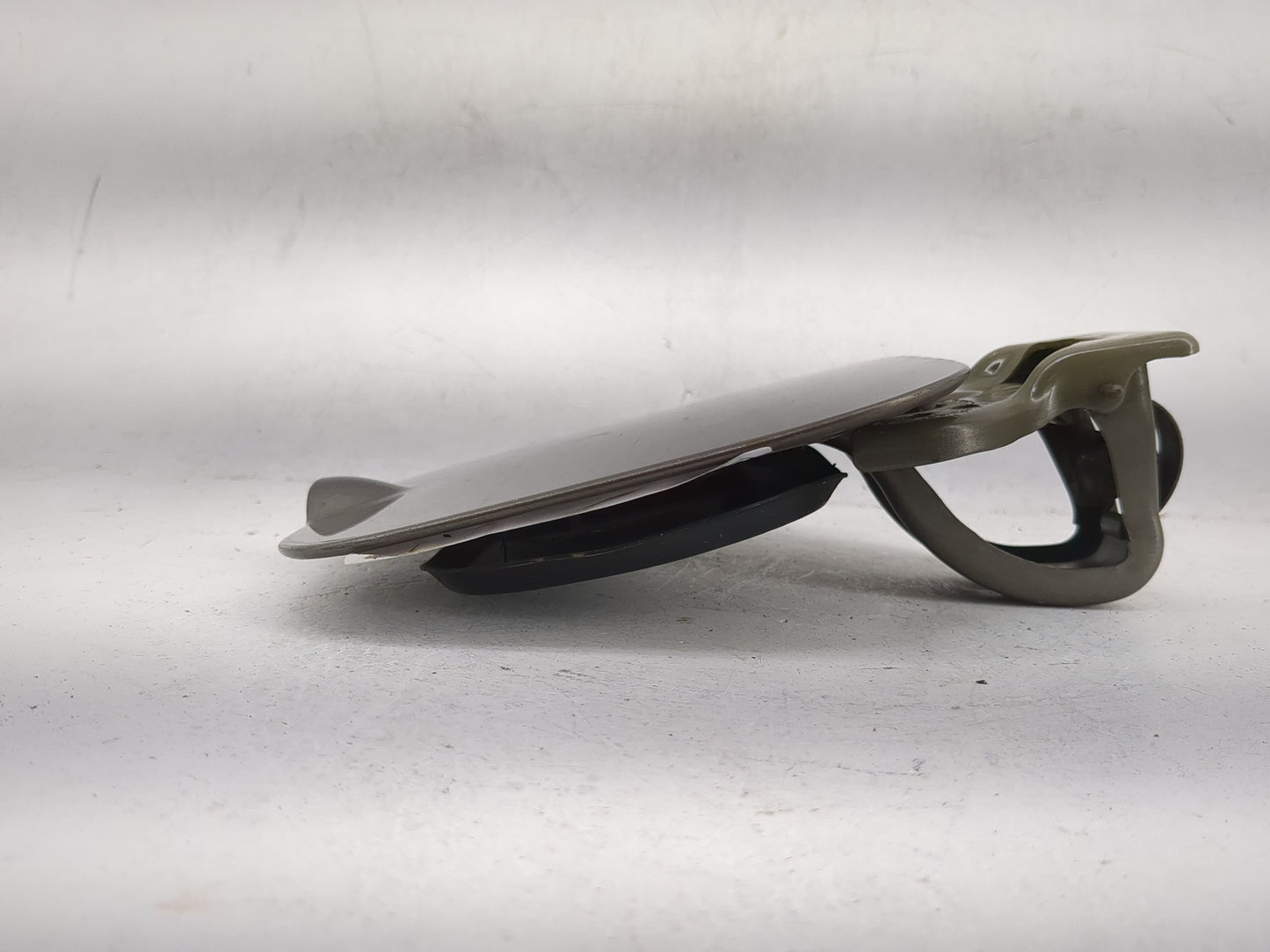 2011 Ford Escape Fuel Tank Door Lid Gas Tank 1481372 - Oemusedautoparts1.com