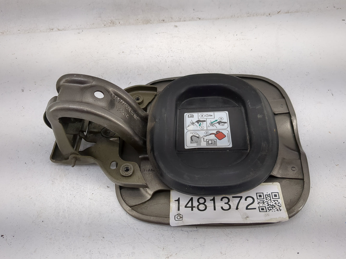 2011 Ford Escape Fuel Tank Door Lid Gas Tank 1481372 - Oemusedautoparts1.com